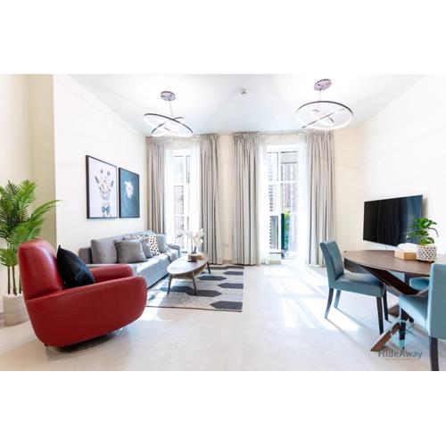 2BR Stunning Luxury Heart of Marina Near Beach