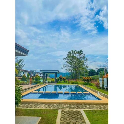 2BR Townhouse Staycation in Montierra Uptown CDO
