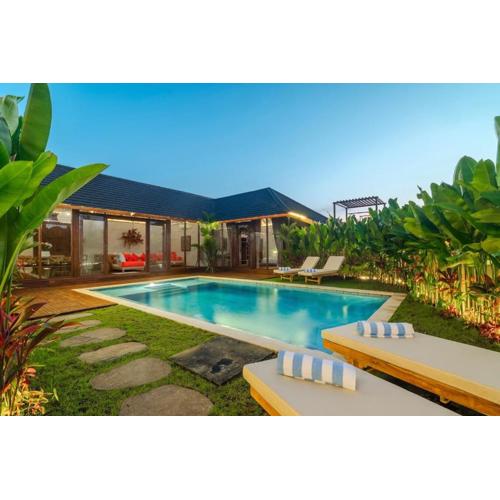 2BR Villa Amethyst Private Pool & Rice Field Vibes