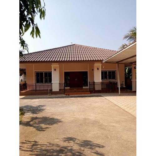 บ้านสวนสบายใจโฮมสเตย์ ใกล้มหาวิทยาลัยแม่ฟ้าหลวง 3ห้องนอน ห่างถนน 2 กิโล