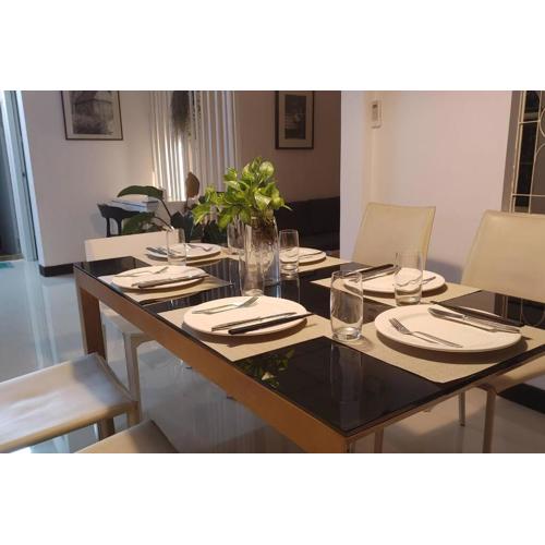 曼谷辉煌 旺中带静 带庭院的3个房间独立别墅 预订5天以上提供免费接机一次