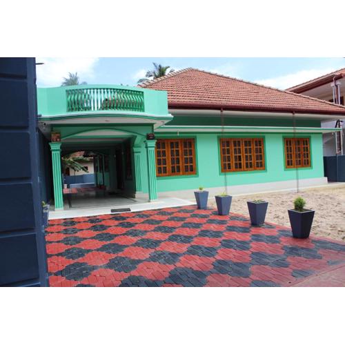 3 AC Bedroom house with free parking