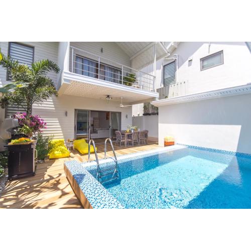 3-bdr luxury villa at a villa resort with beach club and concierge service