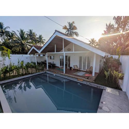 3 Bed Private Villa With Pool, 250m To The Beach