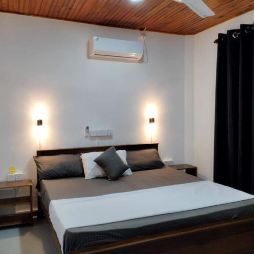 3 bed rooms Apartment Ahangama