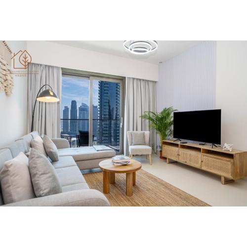 3 Bedroom Family Apartment with Partial Burj Khalifa Views at Top Floor 175BC-3