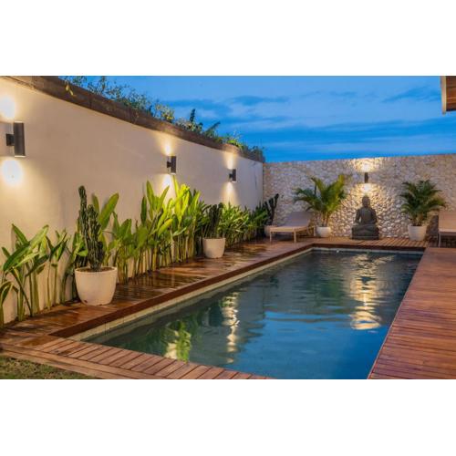 3-Bedroom Private Pool Mengwi Villa 20min drive to Canggu Beach
