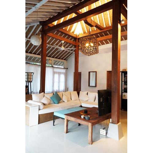 3 Bedroom Villa with Private Pool in Berawa