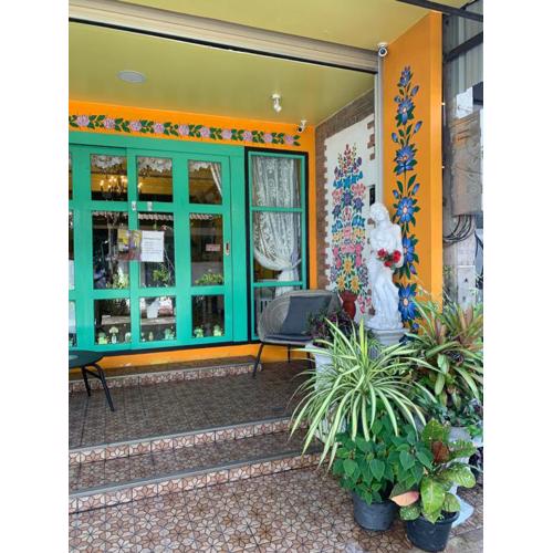 3 Bedrooms House CM old town