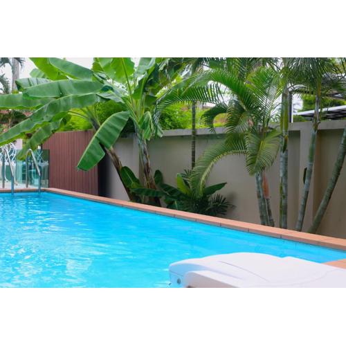 3 bedrooms Semi-Detached with Pool near Kamala Beach