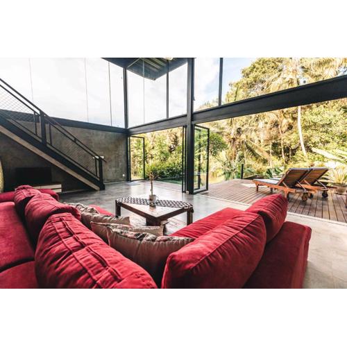 3 Bedrooms Tropical Modernism Rice Field and Jungle