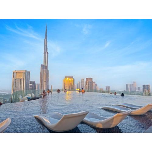 3 King Beds - 7mins to Dubai Mall - High Floor Sun Set and Sea View