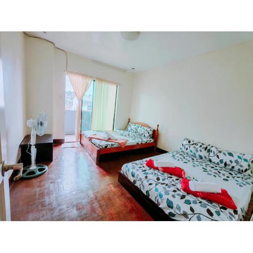 3 Minutes walk to burnham park