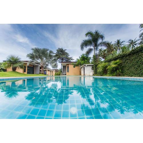 3 TIGERS Resort & Hostel