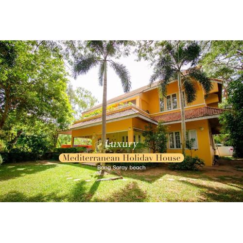 300m from beach - Luxury Mediterranean Holiday House - Pets Welcome