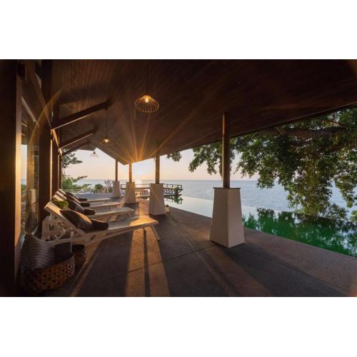 33 - The Cove in Laem Singh Beach