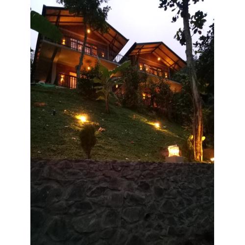 3Arch Eco Cottage Ella