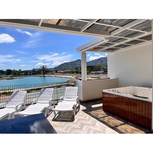 3bdr Lakeview Townhouse with Jacuzzi in Laguna #86