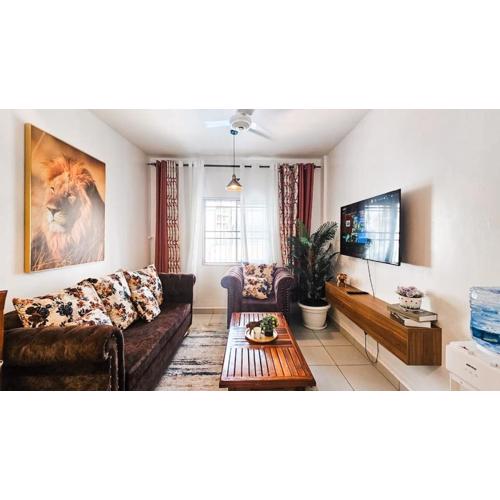 3bdrm mombasa CBD pool, gym, washer