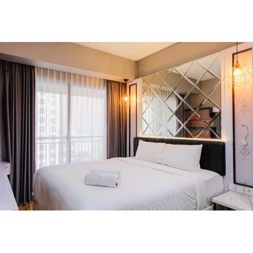 3BR Apartment with Pool View at M-Town Signature By Travelio