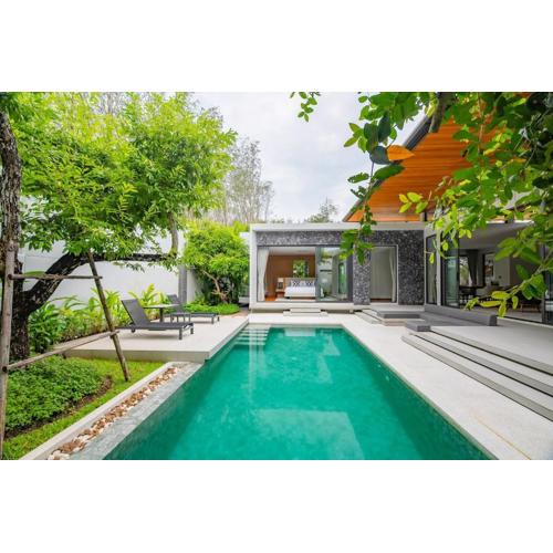 3BR Pool Villa at Botanica Modern Loft in Bangtao