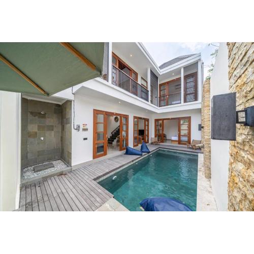 3BR Pool Villa in Berawa - Walk to Beach & Cafes