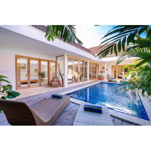 3BR Tramonto Villa Bali - 3 minutes to the beach