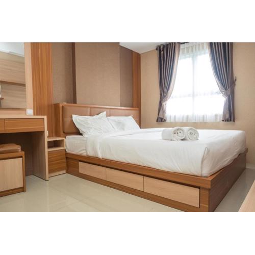 3BR with Sofa bed at Gateway Pasteur Apartment By Travelio