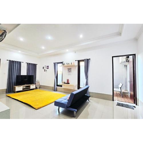 4 Bedroom Home with Pool near Canggu and Seminyak