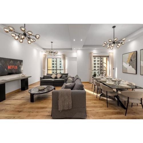 4 Bedroom Sea View Apartment in Jumeirah Beach Residence