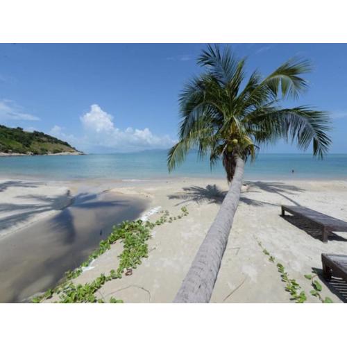 4 Bedroom Villa TG33 on Beachfront Resort SDV284-By Samui Dream Villas