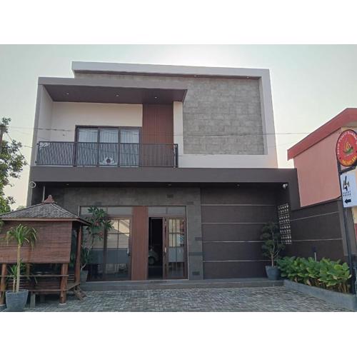 44 Guest House Syariah