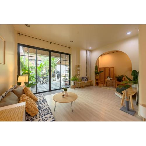 4BR 10PAX 2min 7Eleven & 7min Commons Thonglor