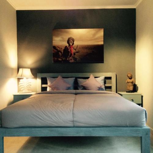 4BR 300m2 whole house walking distance from Finns Beach Club