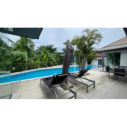 4BR Luxury Pool Retreat - Villa Azura Nai Harn