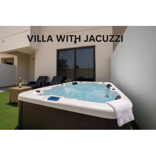 4br Luxury Villa Yas Island Near F1