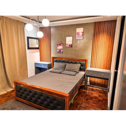 4BR Townhouse w Garage, Peaceful near Restaurants