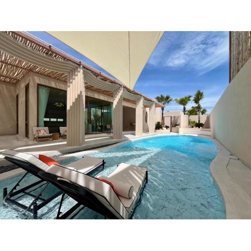 5 bedrooms Luxury Pool Villa Jomtien