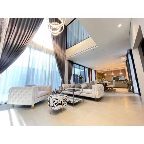 五卧室游泳池别墅 5 Bedrooms Pool Villa