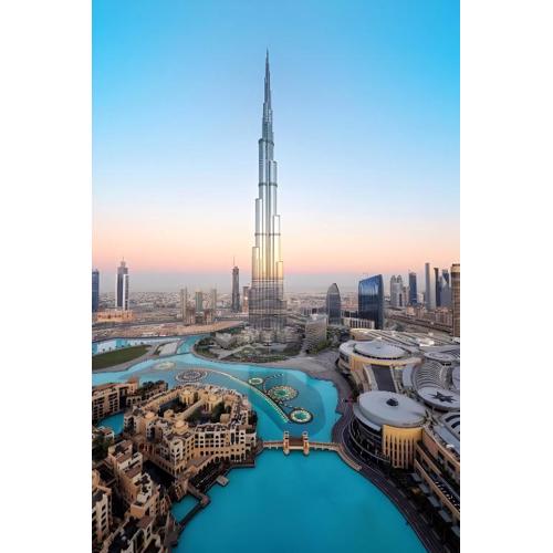 5 Minute Walk to The Fountains! Full Burj Khalifa View! 5-star Pool & Gym!