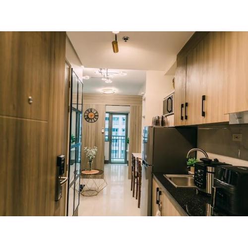 5-Star Feel and Step in Luxury at Fame Residences