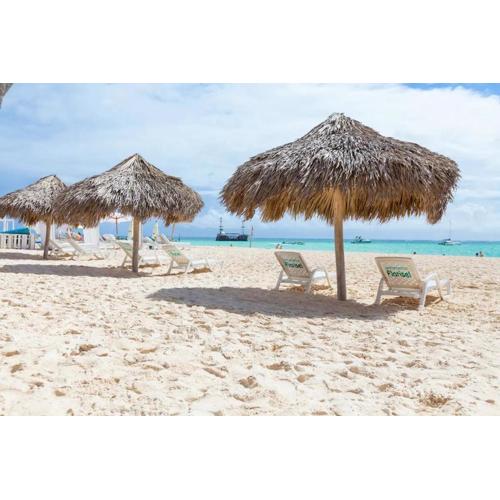 50 Steps to Private Beach Poolside Rooftop Terrace