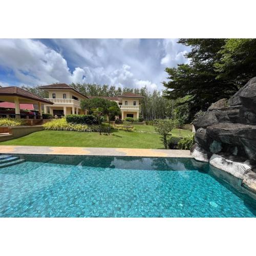 5BR Luxury Villa Bangtao With Staff Phuket