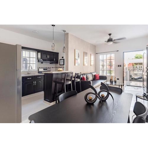 6 Bedrooms Close to the Sea Puerto Plata Center