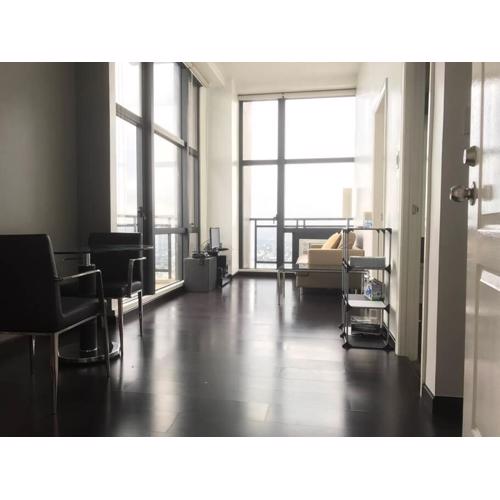 66F 1 BR Penthouse with 2 Balconies Panoramic View