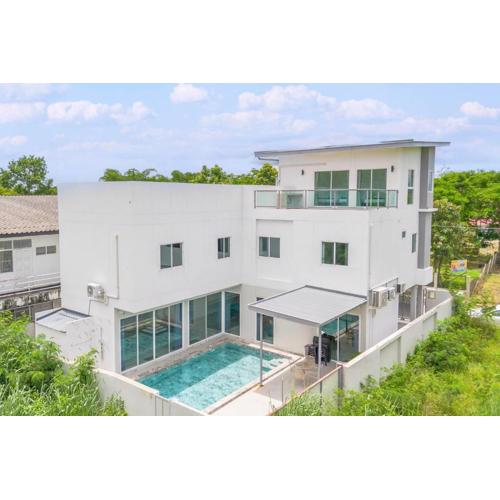 6BR Pool Villa - Karaoke and Pool Table near Golf