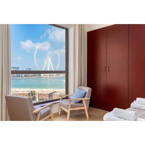 7 Beds / JBR / Sea, JBR Beach and Ain Dubai Views / 3 min walk from JBR Beach / Large Groups and Families / Ideal Vacation Location