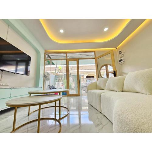 711house