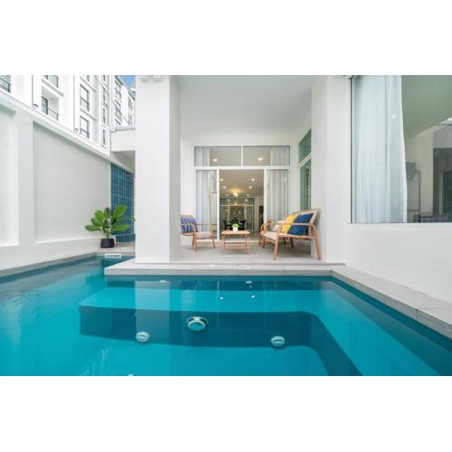 7BR Modernist Patong pool villa