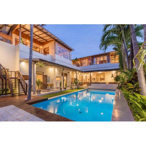 7BR Villa Private Pool Yoga Gym Cinema 10min Canggu Surfing Beach